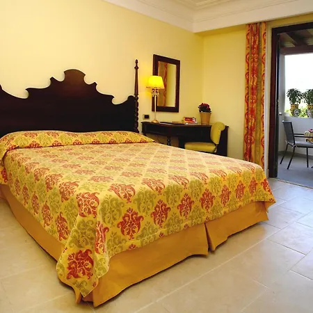 Arciduca Grand 4* Липари